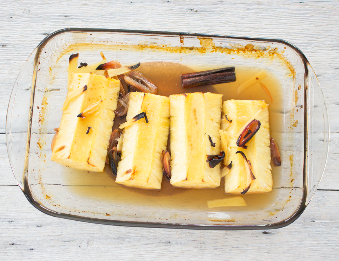 Verrines d’ananas rôti au four et chantilly de mascarpone à l'érable