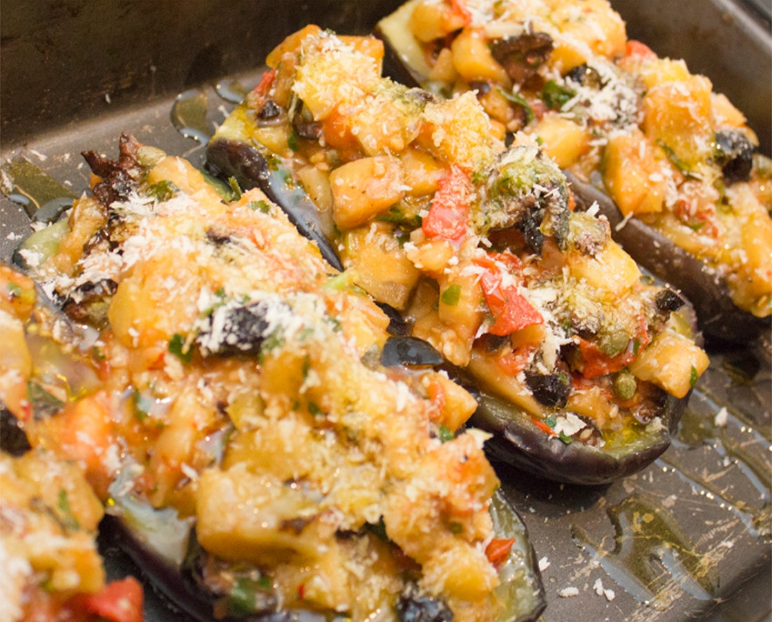 Stuffed eggplants