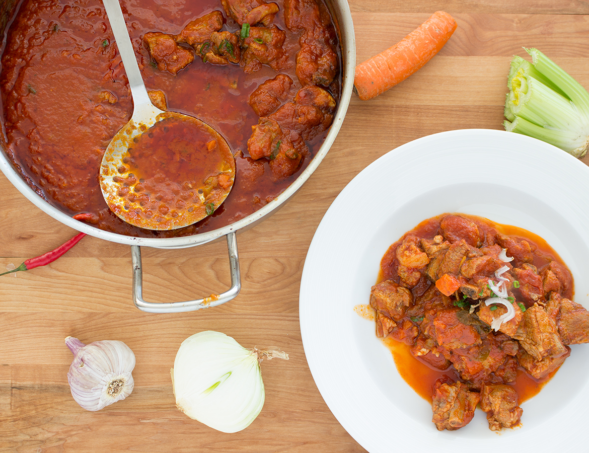 Italian style spare Ribs with mezze rigatoni