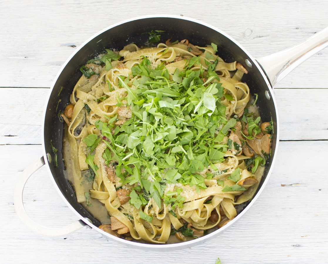 Fettuccine aux cèpes et à la roquette