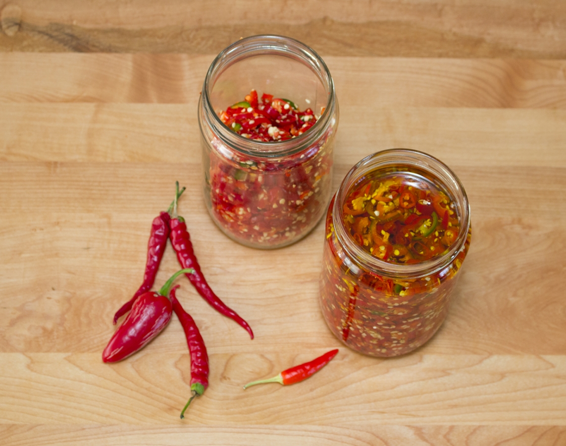 Hot Peppers in oil