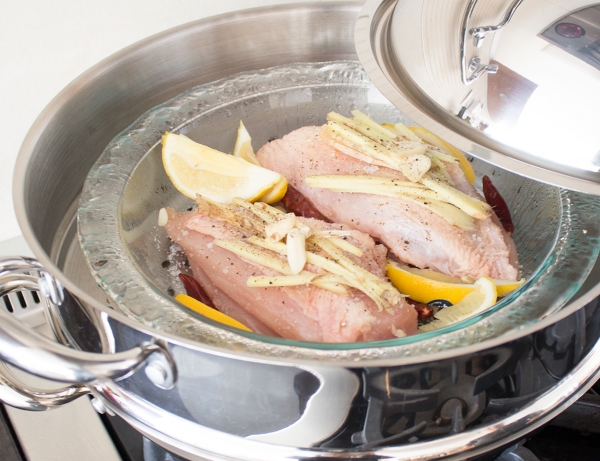 Steamed ginger chicken with gremolata