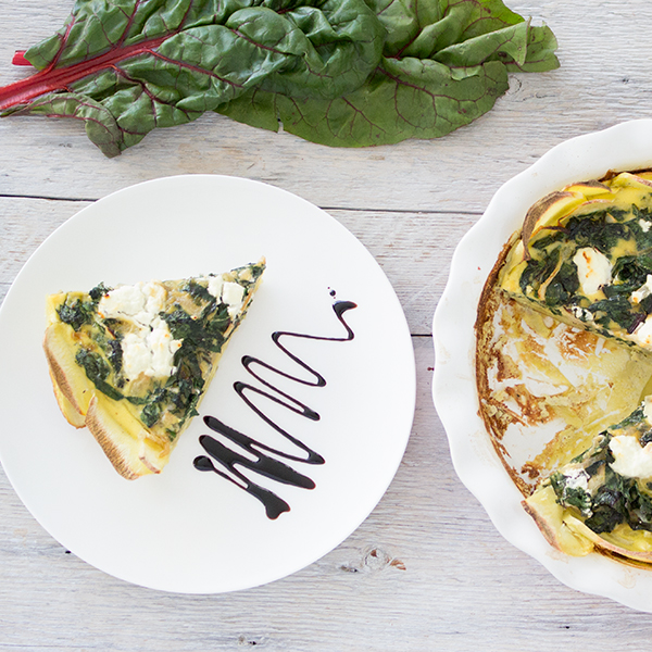 Quiche à la bette à carde, aux pommes de terre et au fromage de chèvre