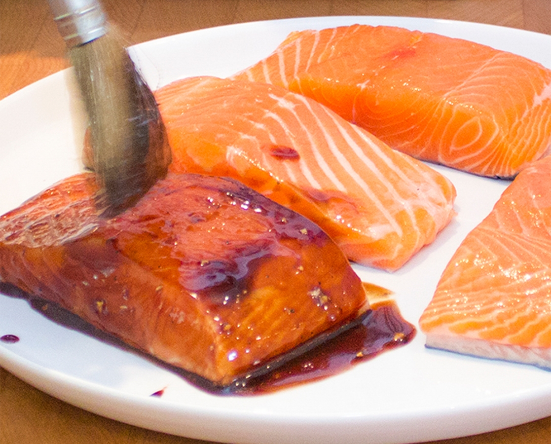 Grilled glazed salmon