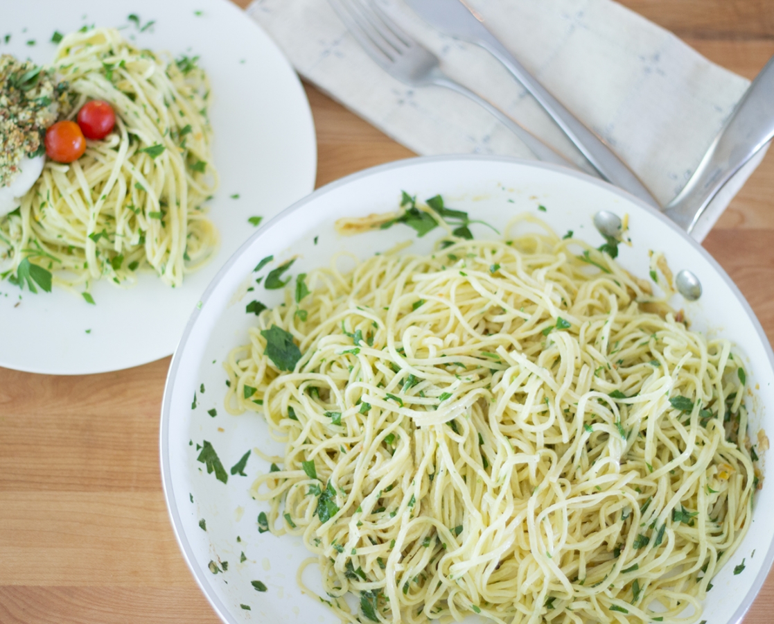 Spaghetti in a creamy lemon-garlic-fresh parsley sauce