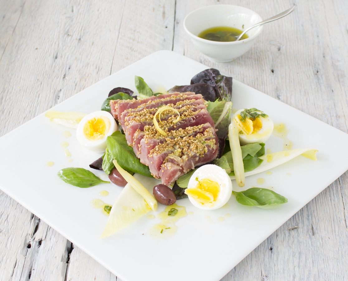 Tuna Tataki on Niçoise salad