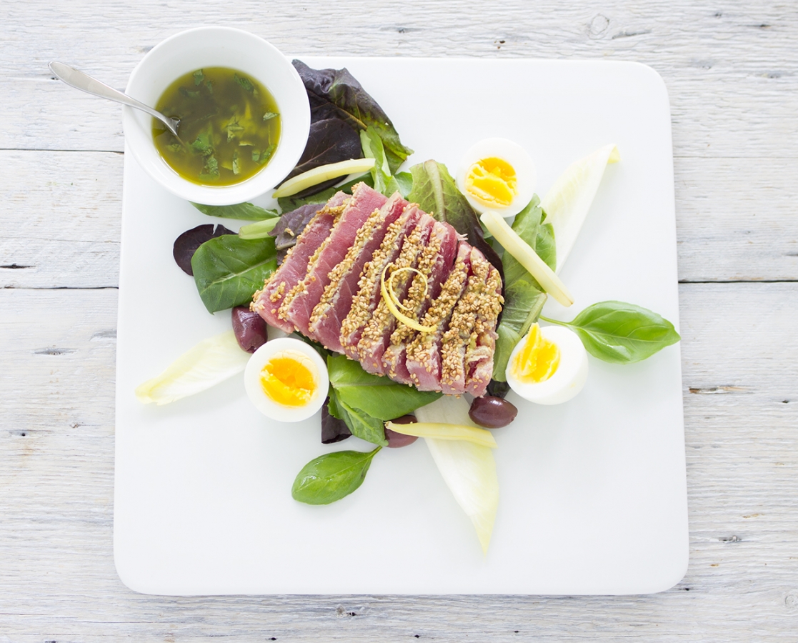 Tuna Tataki on Niçoise salad