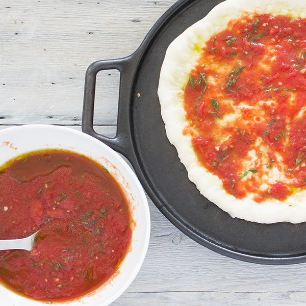 Homemade pizza sauce