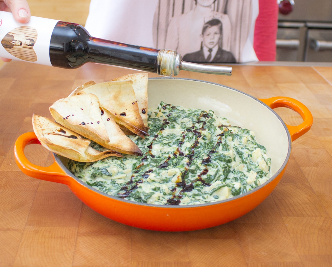 Trempette chaude aux 3 fromages avec épinards et artichauts